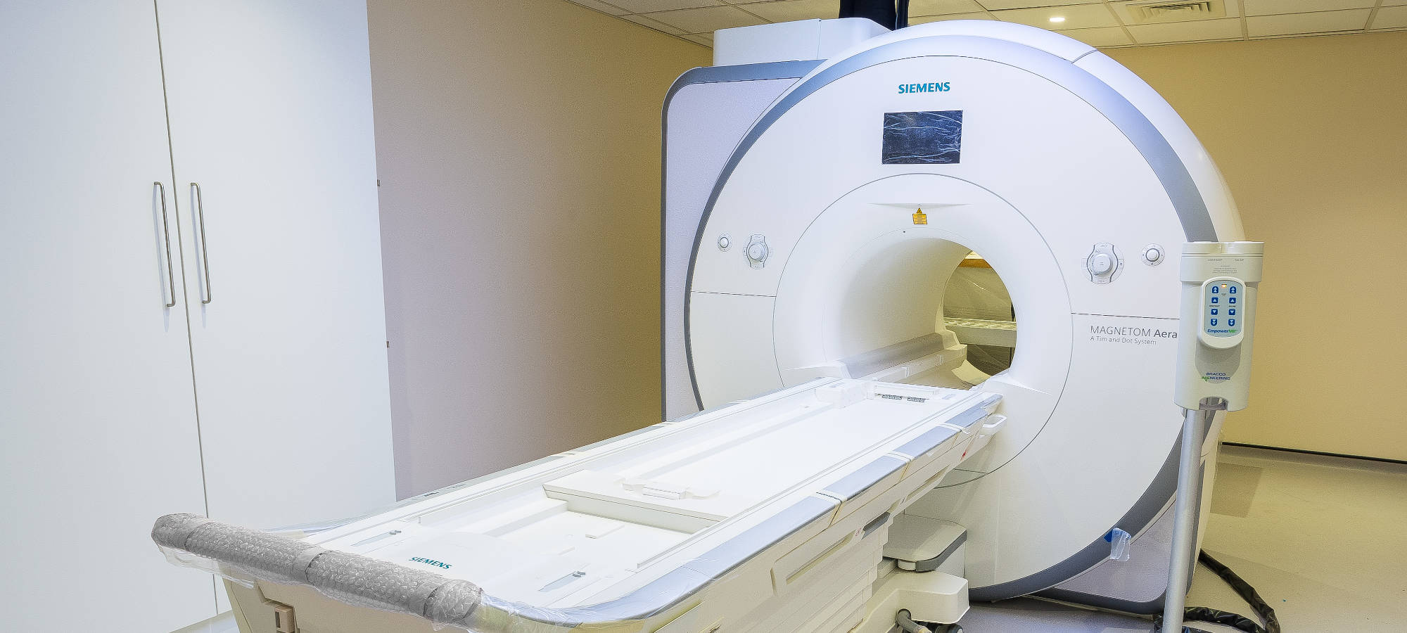 Imaging Matters installed Siemens MRIs at Conquest Hospital